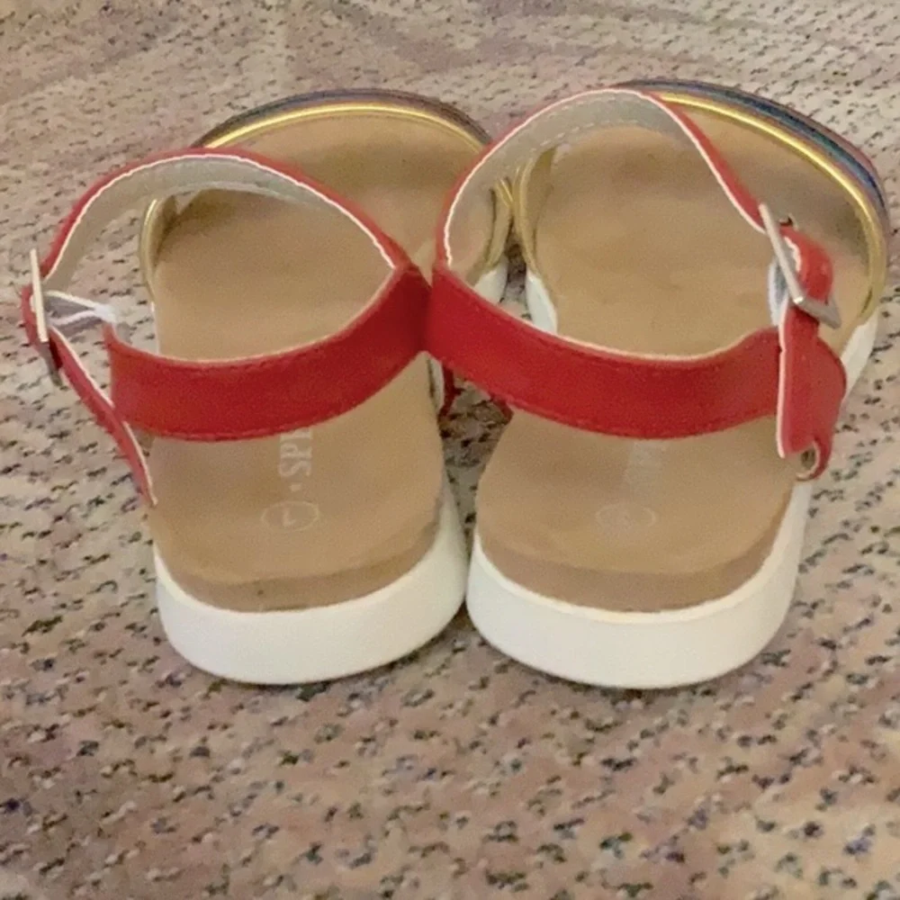 NIB Sprox girls metallic rainbow sandals in size 1